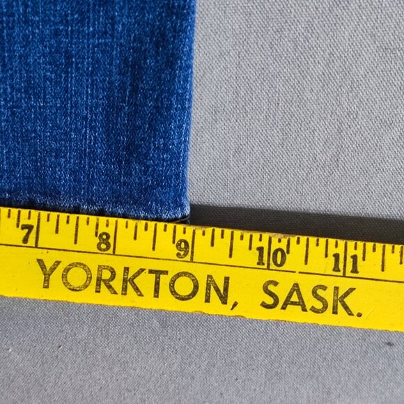 Levi's jeans women's junior 11 S/C denim blue colour boot cut low-rise cowgirl - Picture 14 of 14